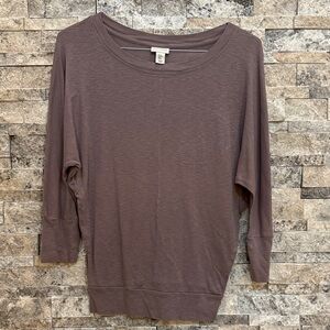Mercer & Madison Long Sleeve Top in Brown